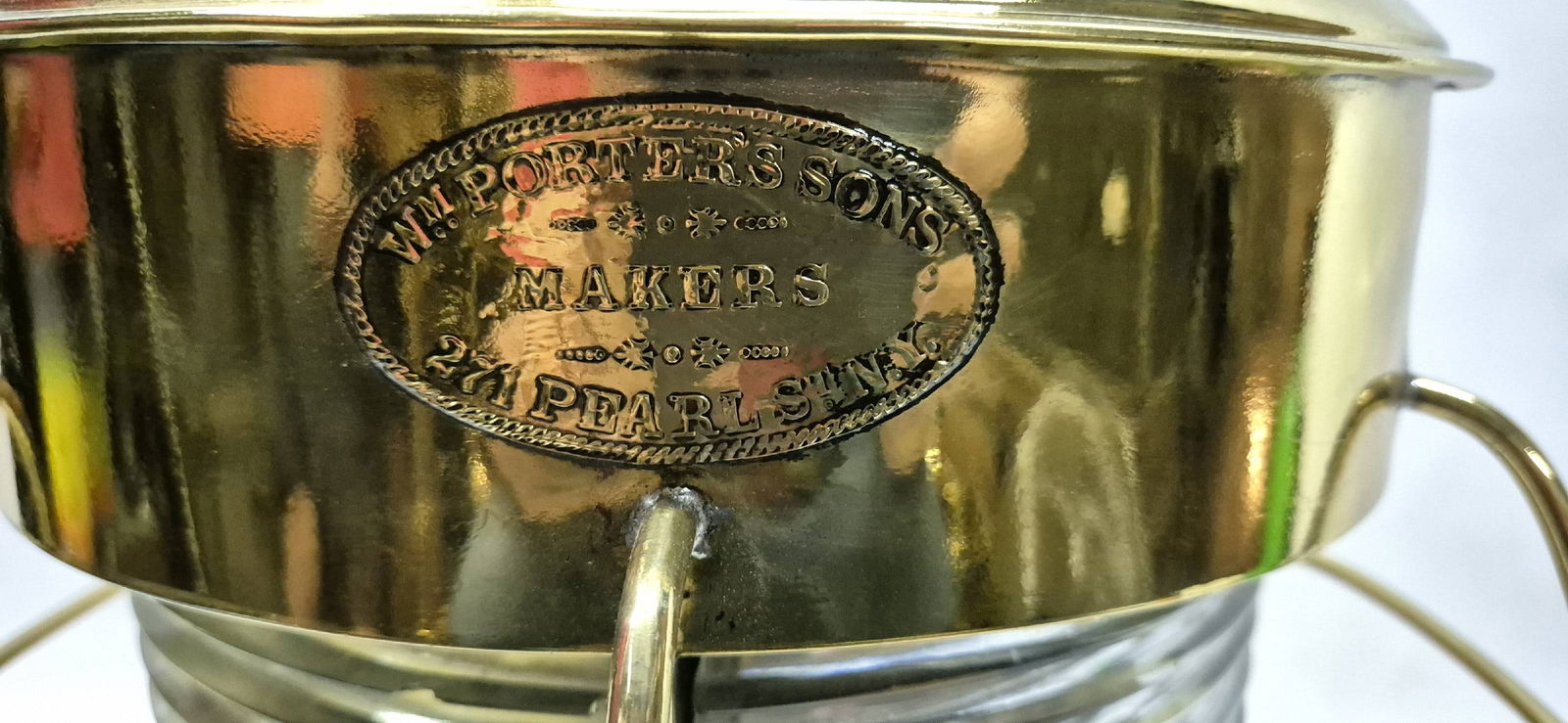 Fantastic Solid Brass Ship's Masthead Lantern - 16