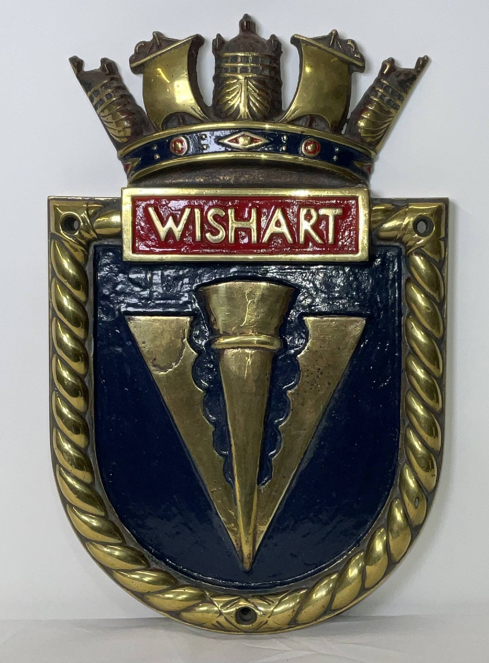 World War I Warship Screen Badge from HMS Wishart: Chatham-pattern British Royal Navy screen badge for HMS Wishart, a "W"-class destroyer. Built by Thornycroft at Southampton in 1918 and served through World War II. Named after Admiral Sir James Wisha