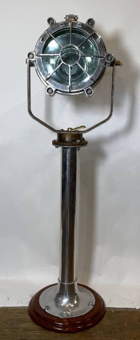 Industrial Ships Floodlight on Stand (1 of 8)