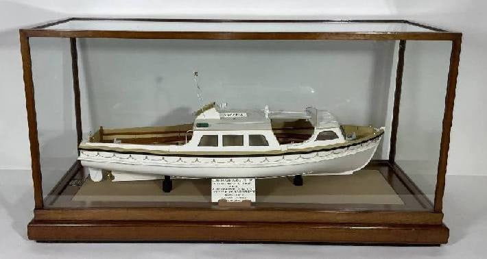 Basset Lowke Builder's Model of the Crew Launch Arcadia: Very fine builder's model of the Crew Launch Vessel Arcadia by Basset Lowke Limited of England. This highly detailed vessel shows binnacle, throttle, ship's wheel, instruments, lanterns, port and star