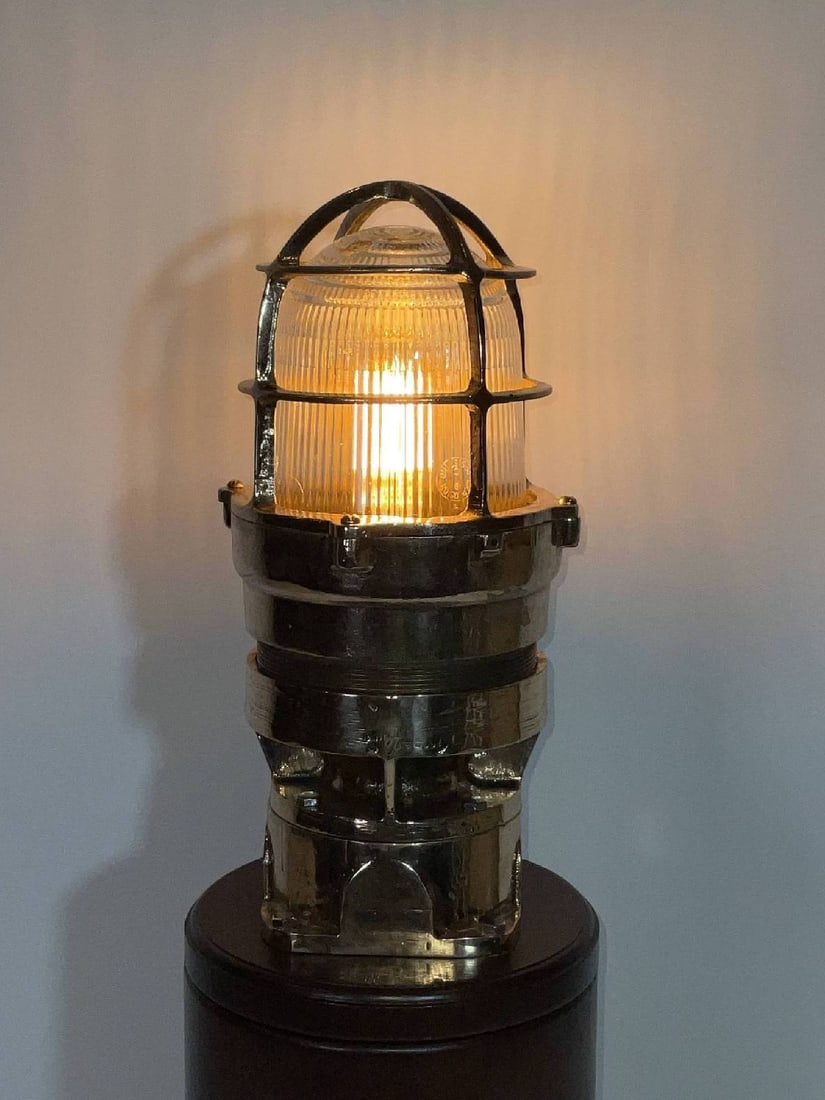 Solid Brass Ship's Light on Stand - 3