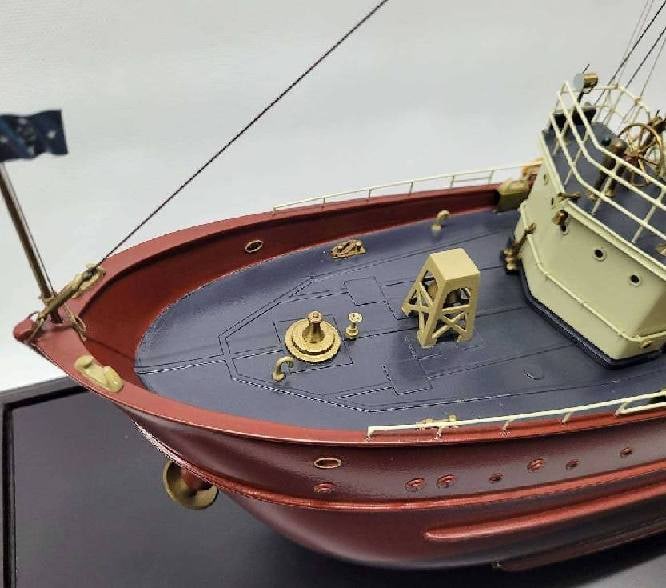 Nantucket Lightship model in case - 3