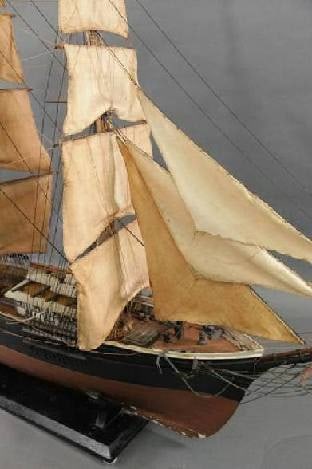 Antique Clipper Ship Model "Flying Cloud" - 4