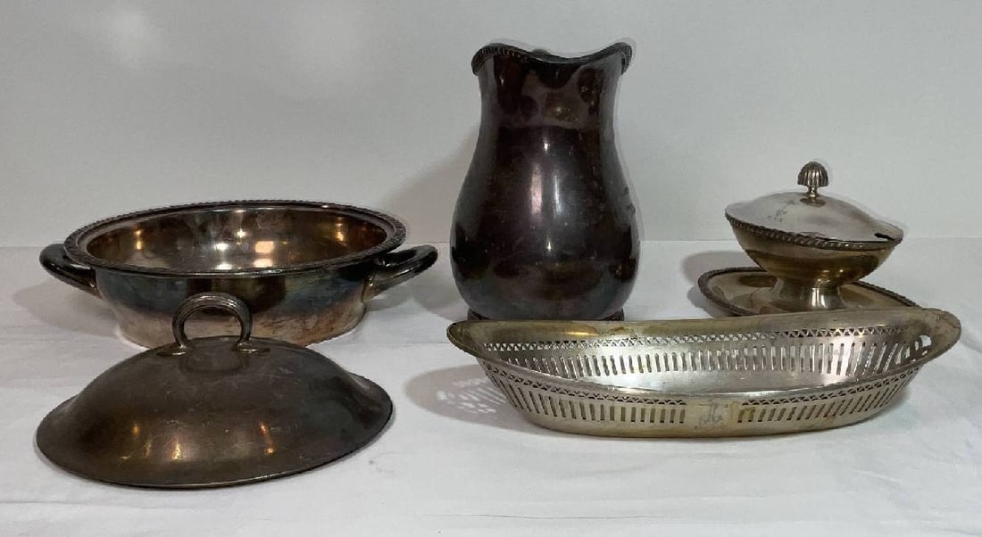 United States Navy Silverplate Serving Pieces (1 of 8)