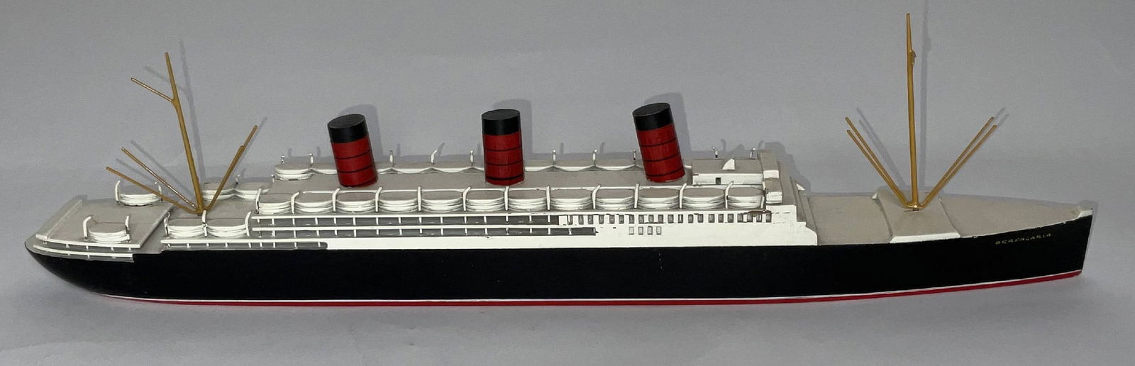 Van Ryper Large Scale Model of RMS Berengaria: Berengaria was originally the German liner Imperator, launched in 1912 by AG Vulcan in Hamburg and served for 14 months on HAPAG's transatlantic route. During WWI she was kept in Hamburg, and became a
