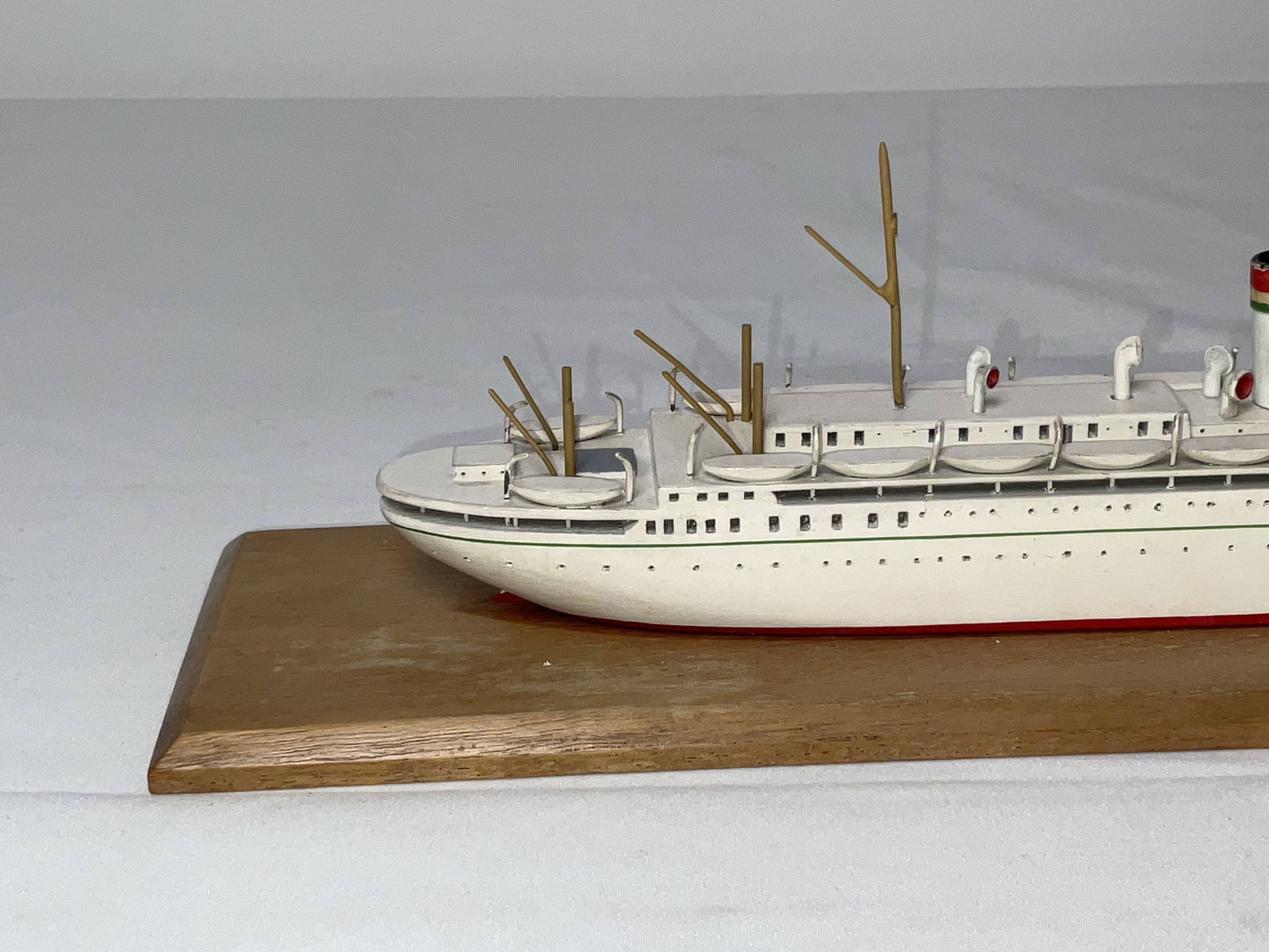 MS Roma by Van Ryper - 8