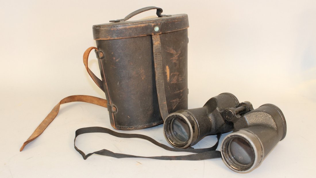 U.S. Navy Binoculars: U.S. Navy World War II binoculars made by Bausch and Lomb Optical Co., Rochester N.Y. marked U.S. Navy Buships 1943 and 7 x 50 power. In original leather case.