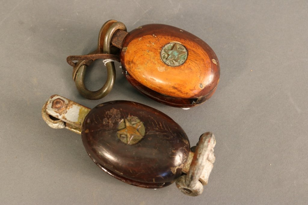 Pair of Lignum Vitae Yacht Pulleys (1 of 3)