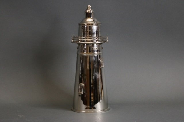 Lighthouse Cocktail Shaker (1 of 3)