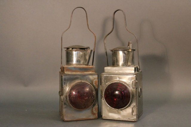Pair of Railway Signal Lanterns (1 of 3)