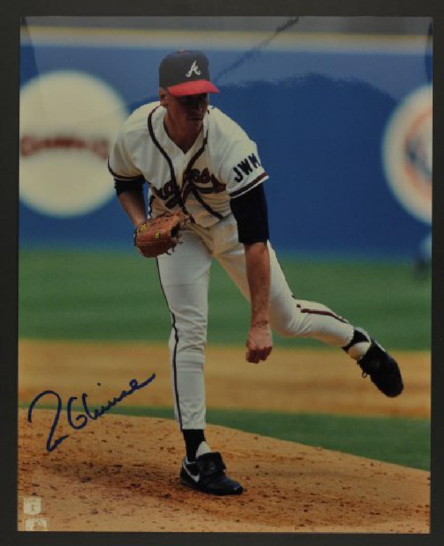 Signed Tom Glavine Photo (1 of 1)