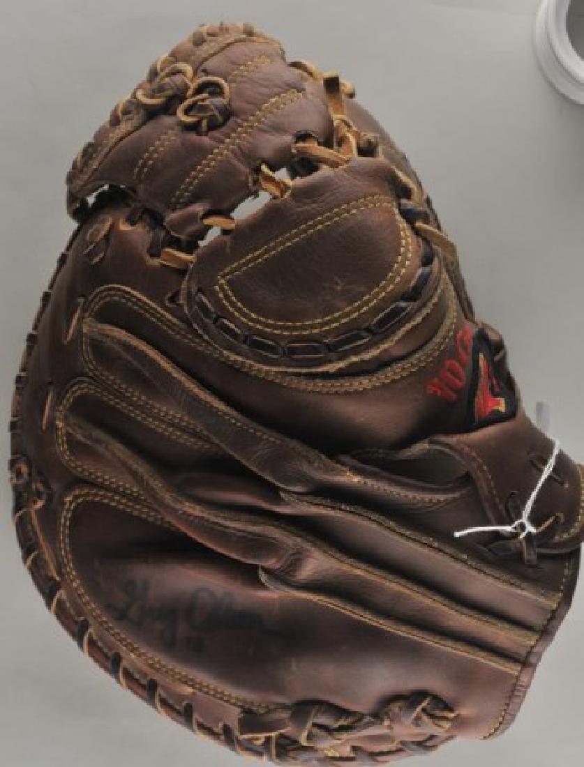 Signed Game Used Greg Olson Baseball Glove (1 of 5)