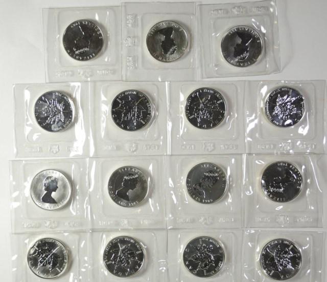 15 - 1989 Silver Maple Leaves: 15 - 1989 Silver Maple Leaves. Each coin is 1ozt of fine silver in selaed Royal Canadian Mint clear plastic sleeves.. ref: 100