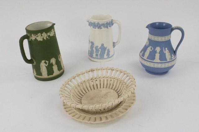 Wedgwood Creamware Chestnut Basket & Jasperware: Five pieces of English Wedgwood tableware: 1. 19th century Wedgwood creamware chestnut basket and underplate, basket having sides with interwoven openwork design above a basketweave pattern at center,