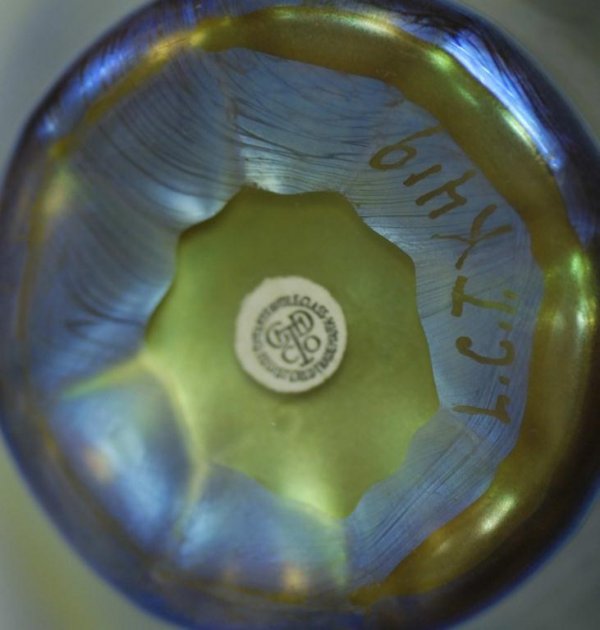 Signed Tiffany Favrile Glass Bowl Signed Tiffany Fav - 2