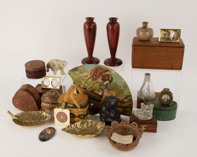 Interesting Lot of 24 Small Collectibles (1 of 6)
