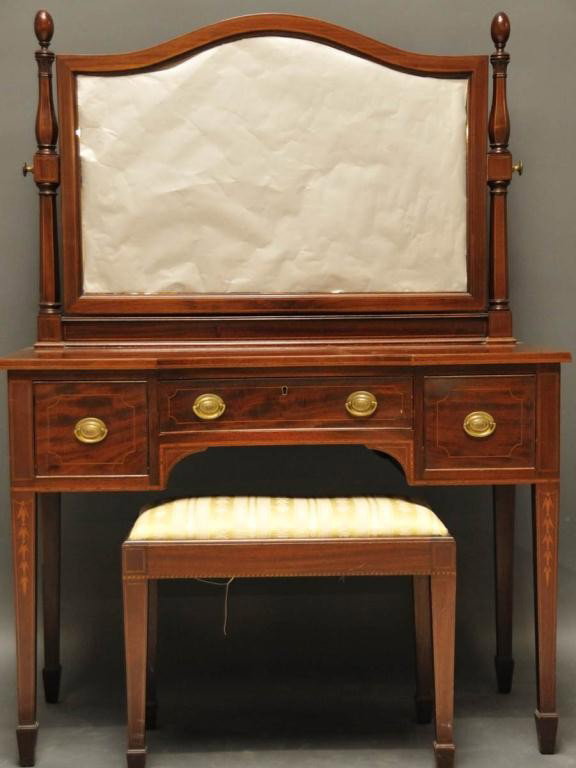 Bench Made Inlaid Dressing Table & Bench: Mirrored dressing table with three cockbeaded and dovetailed drawers having light wood string inlay; front and sides with string inlay; bellflower inlaid square tapered legs ending in spade feet; mirr