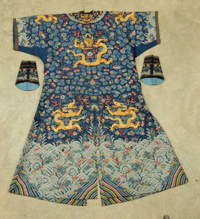 Chinese Gold Dragon Heavily Embroidered Robe - 8