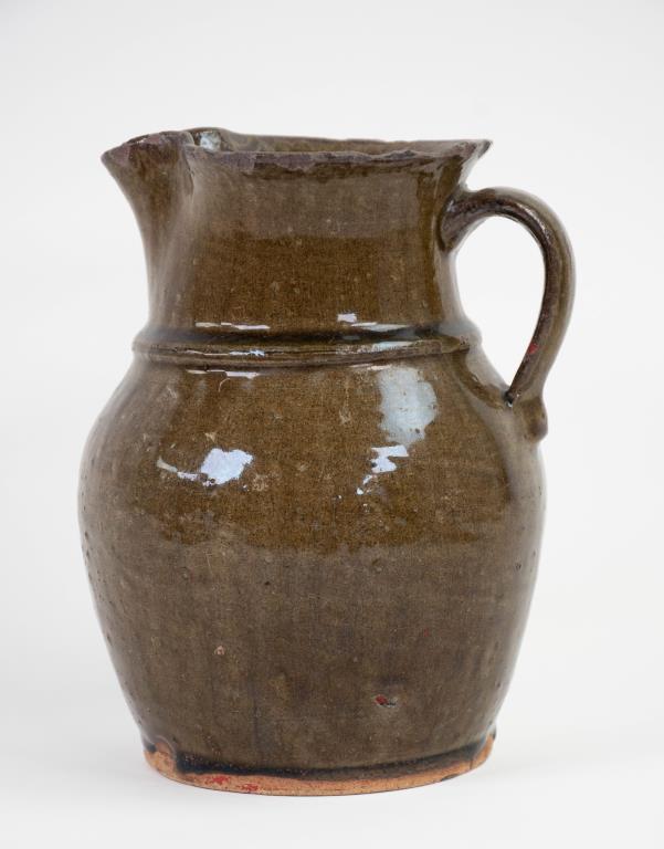 Edgefield Southern Stoneware Pitcher (1 of 9)