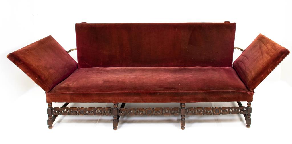 Unusual Knole Sofa (1 of 12)