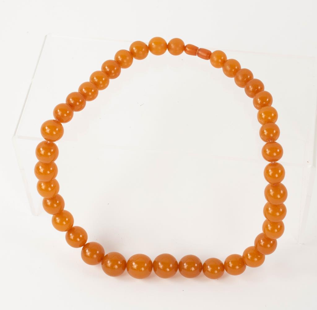 Vintage Natural Amber Bead Necklace (1 of 3)