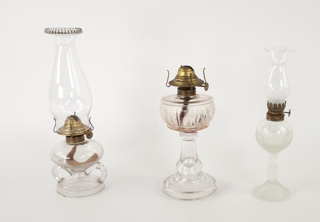 Ripley Patented Footed Finger Lamp & Others (1 of 6)