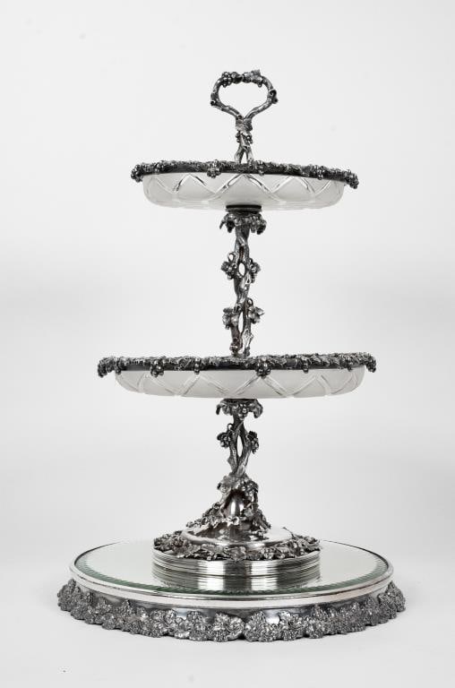 Silverplate Mirror Plateau and Epergne (1 of 4)