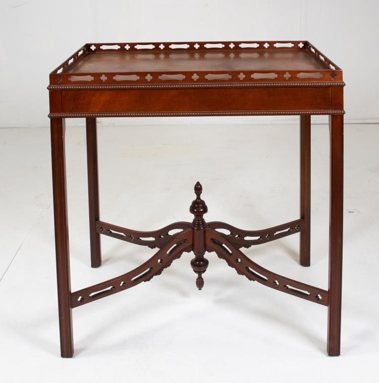 Baker Historic Charleston Tea Table (1 of 9)