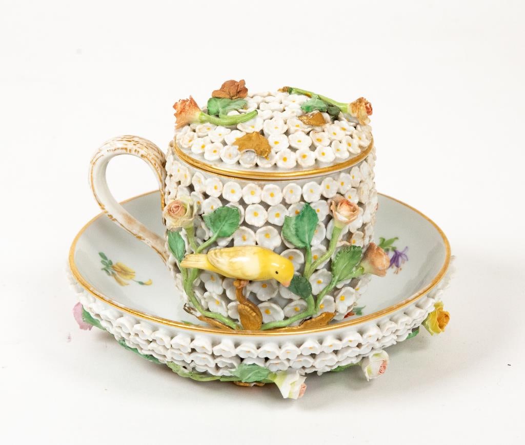 Meissen Porcelain Snowball Cup and Saucer: 19th century "Schneeballen" encrusted cup with cover and saucer, each piece covered with applied and hand painted rose blossoms and snowball flowerheads, sides of cup also with figural birds, all with