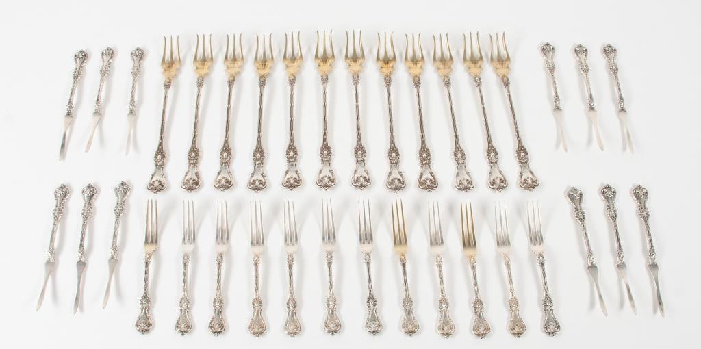 Whiting King Edward Strawberry Forks & Other (1 of 5)