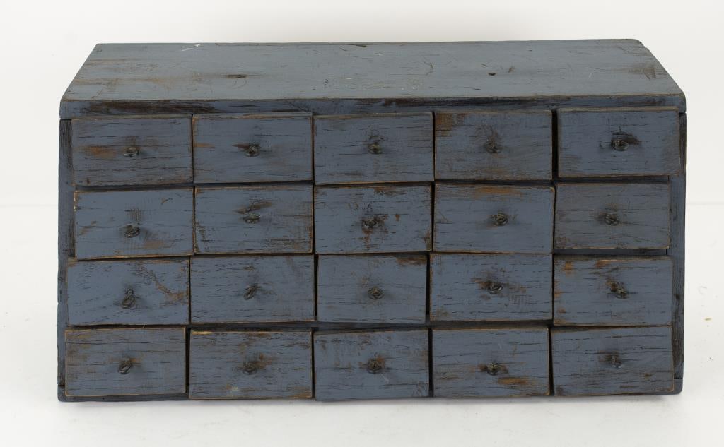 American Country Painted Apothecary / Spice Box (1 of 8)