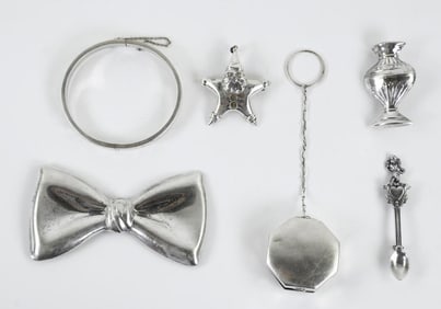 Sterling Compact & 5 Pieces of Sterling Jewelry