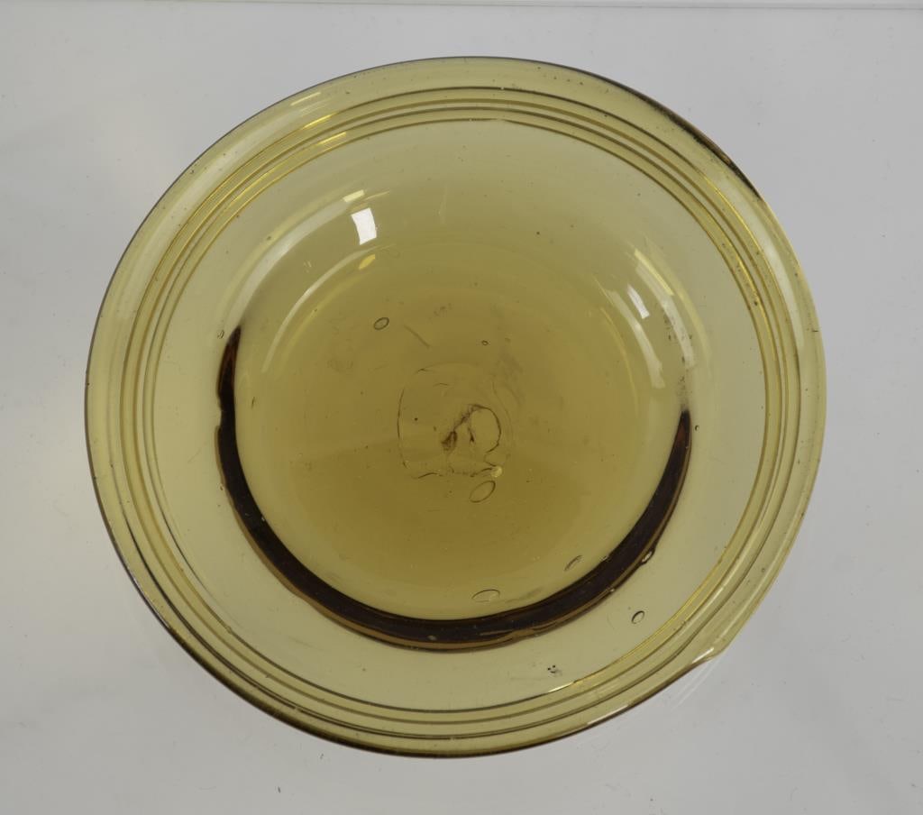 Lee / Rose No. 1 Amber Cup Plate (1 of 4)
