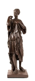Diane de Gabies Statue