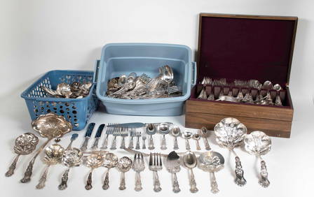 405 Pcs. Moselle Grape Pattern Flatware Set (1 of 11)