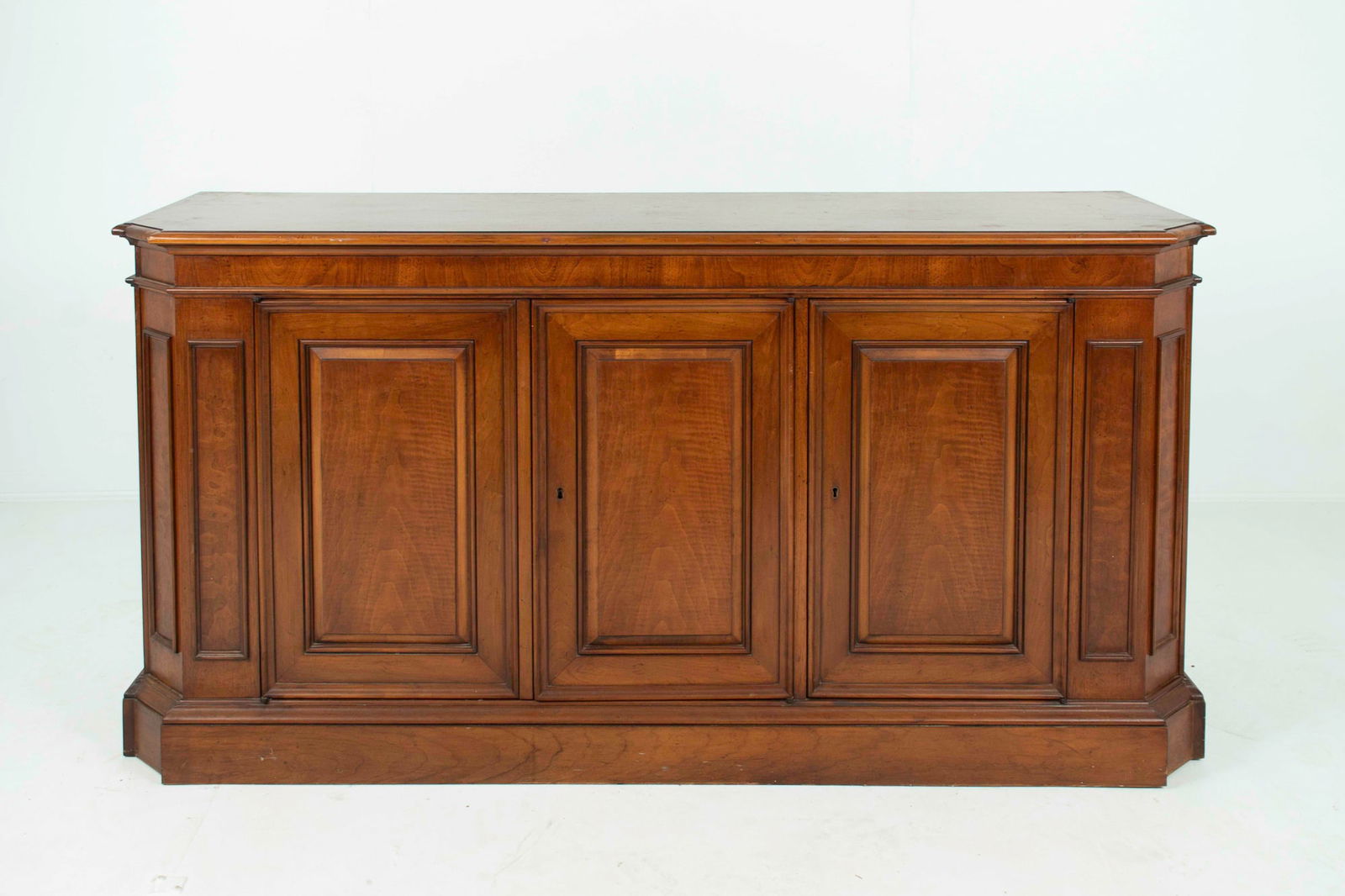 Baker Walnut Sideboard (1 of 5)