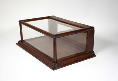 Early 20th C. Oak Table Top Display Case