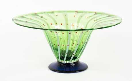 Decorative Art Glass Center Bowl
