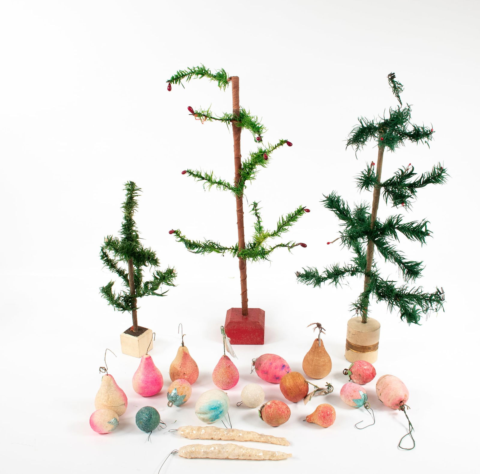 Papier Mache / Comp. Ornaments, Feather Trees (1 of 9)