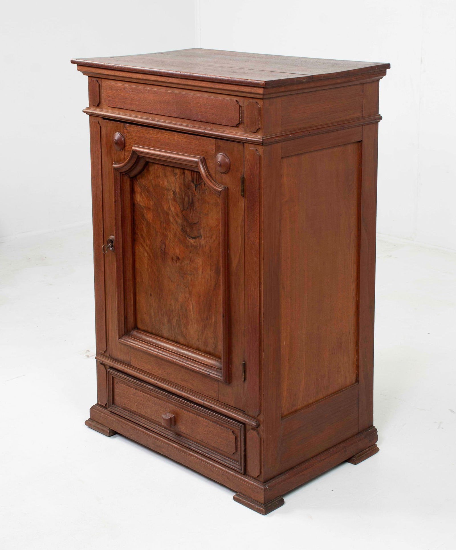 Walnut Victorian Half Commode (1 of 10)