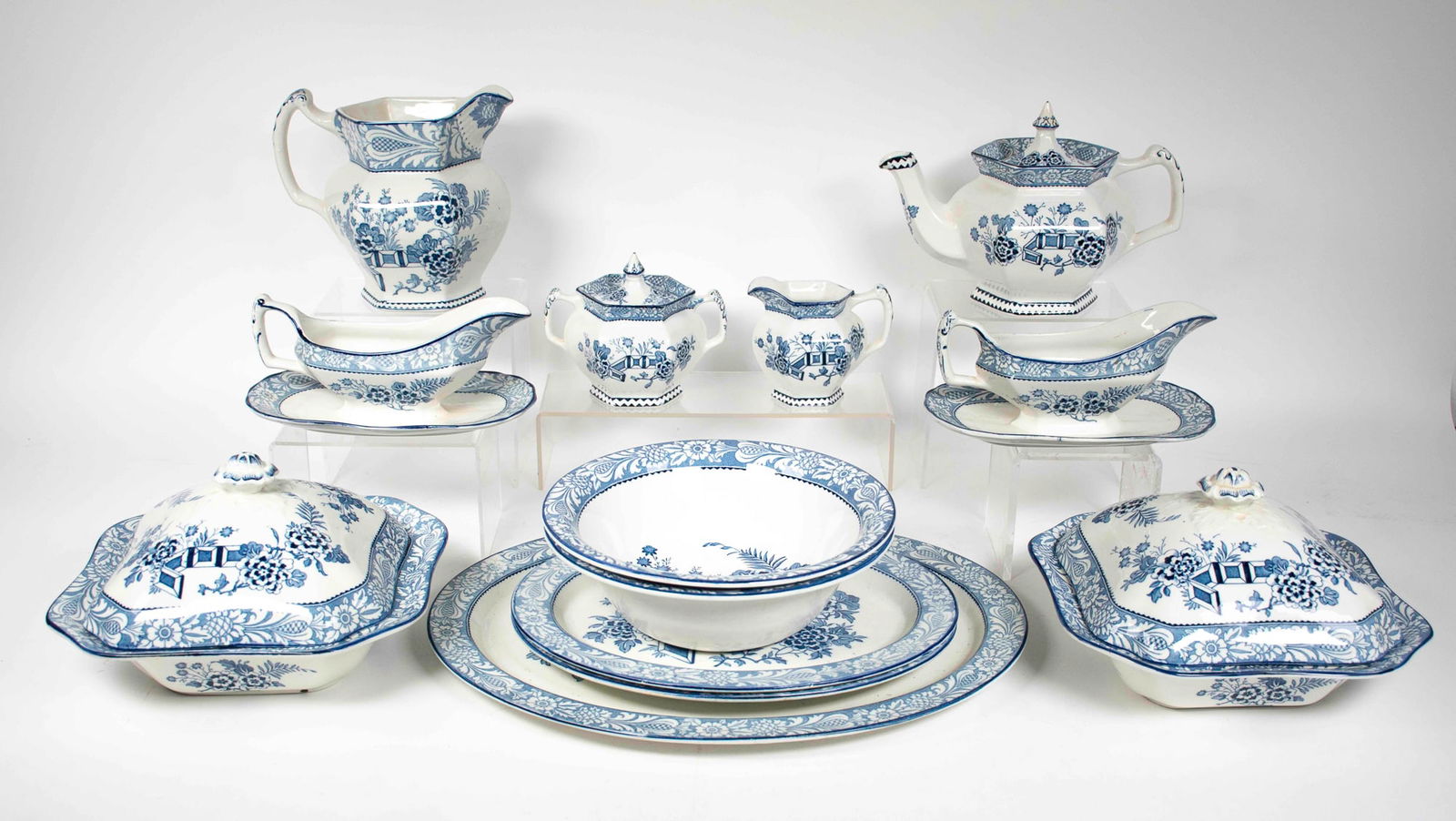 Wood & Sons Wincanton Blue (1 of 11)