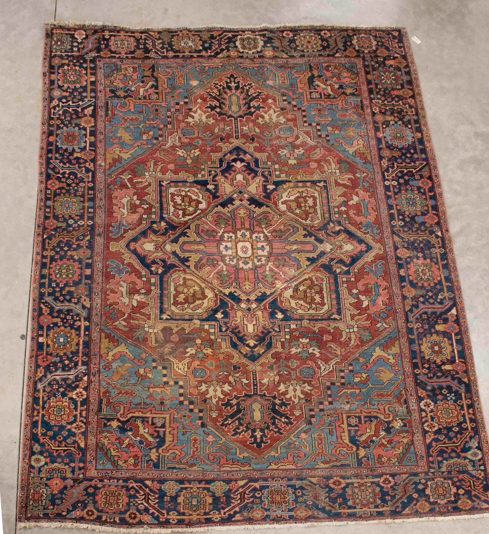 Persian Heriz Room Size Rug, 9'10"W, 13'4"L (1 of 4)