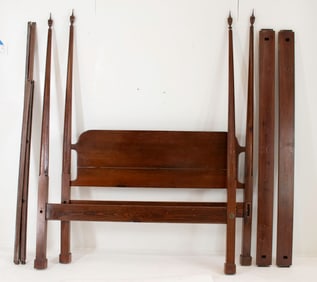 Cherry Queen Size Pencil Post Bed