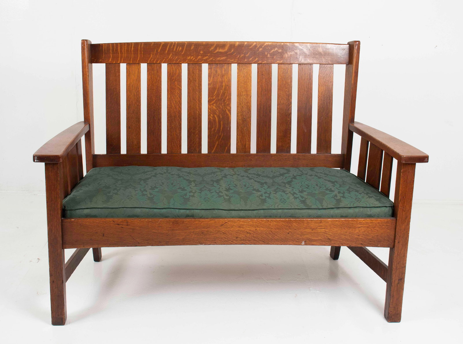 American Arts and Crafts Oak Settee (1 of 10)