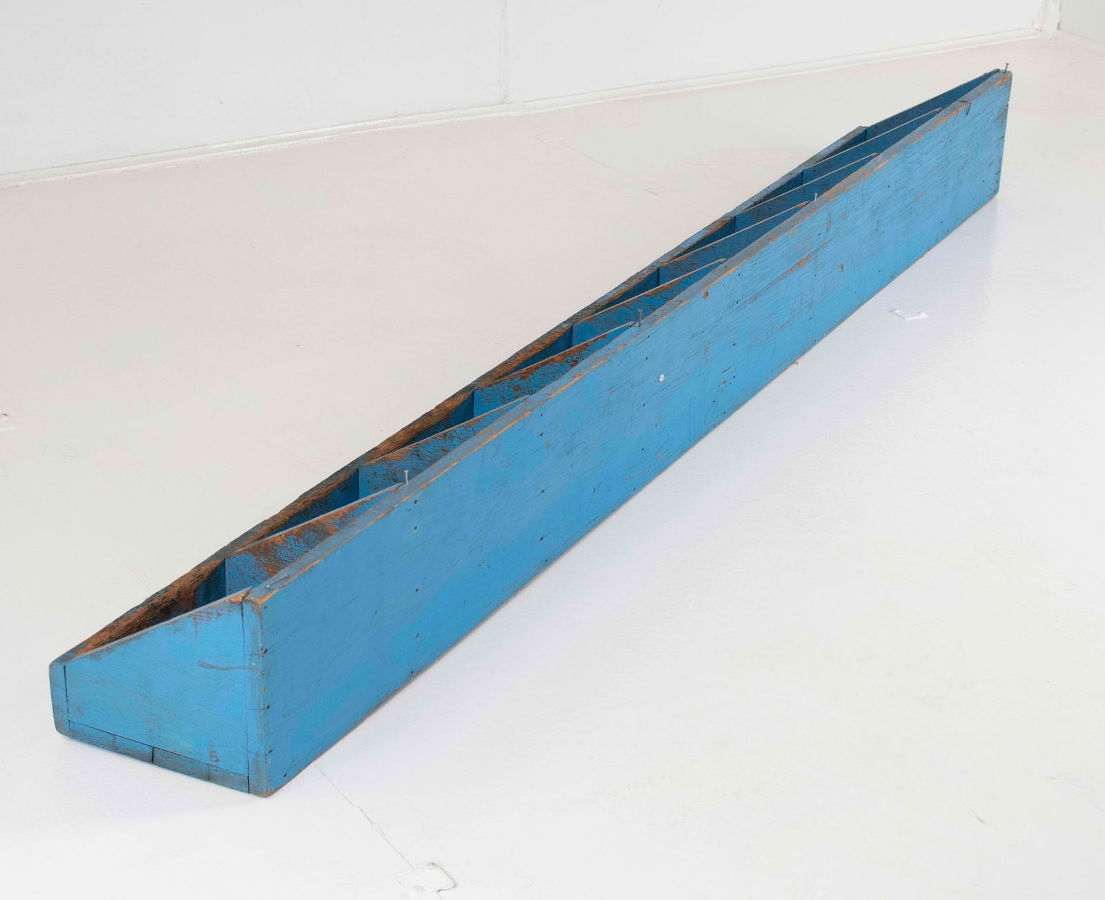 8-Hole Chicken Nesting Box - 2