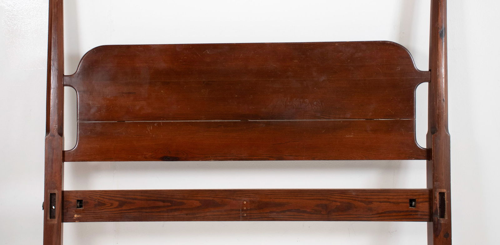 Queen Size Pencil Post Bed w/ Canopy - 4