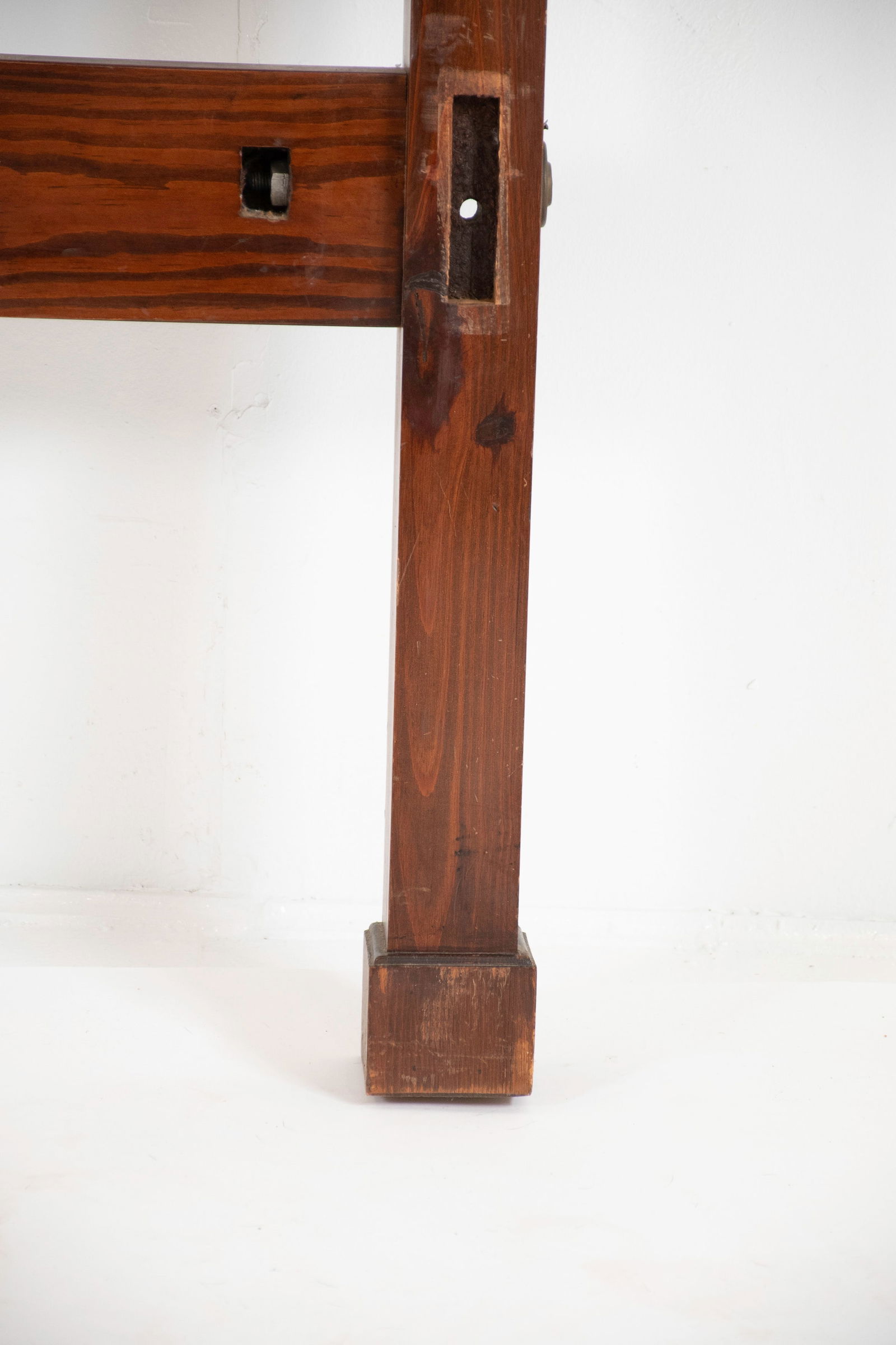 Queen Size Pencil Post Bed w/ Canopy - 5