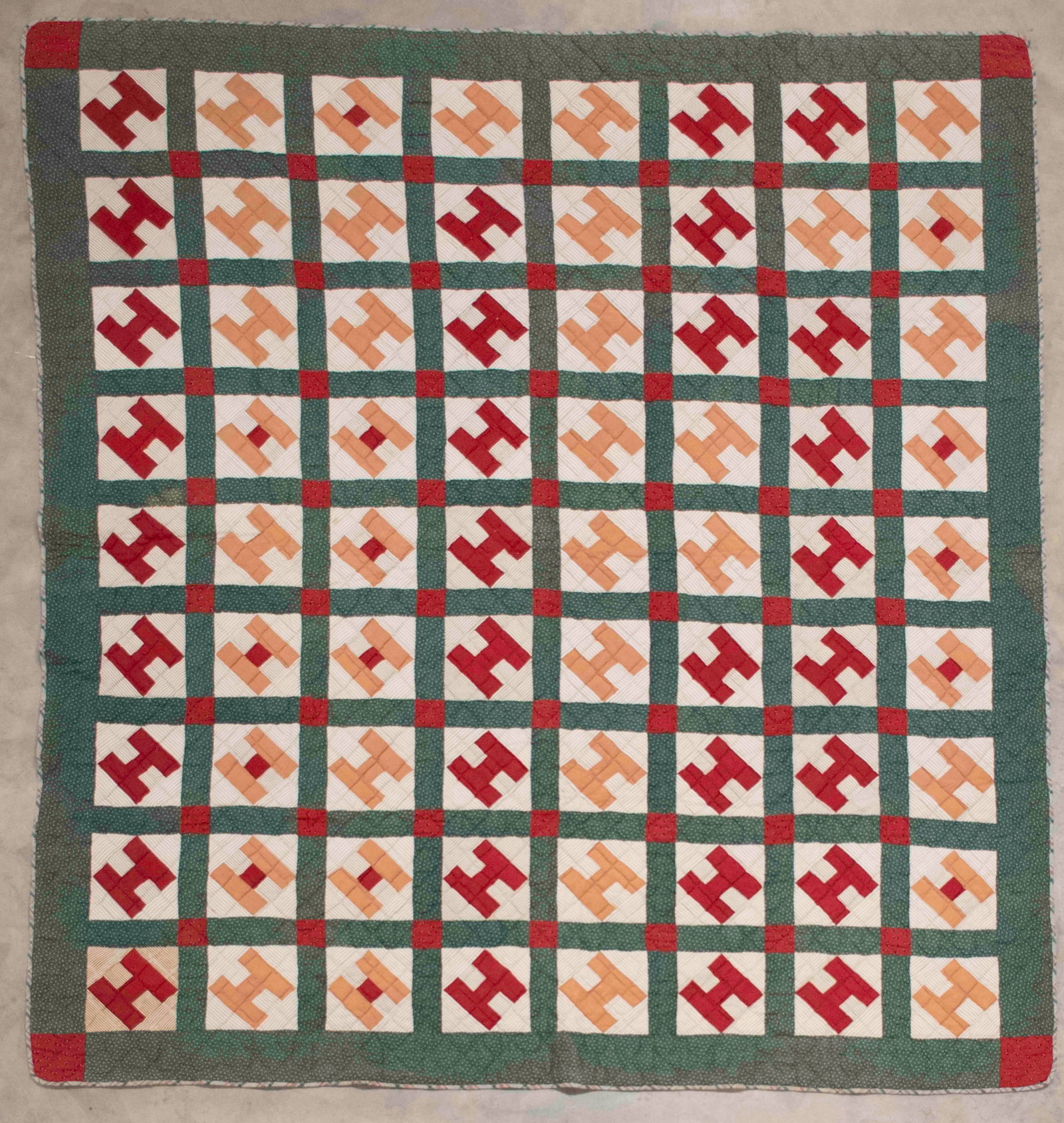S. Carolina Antique "Irish Chain" Pieced Quilt (1 of 6)