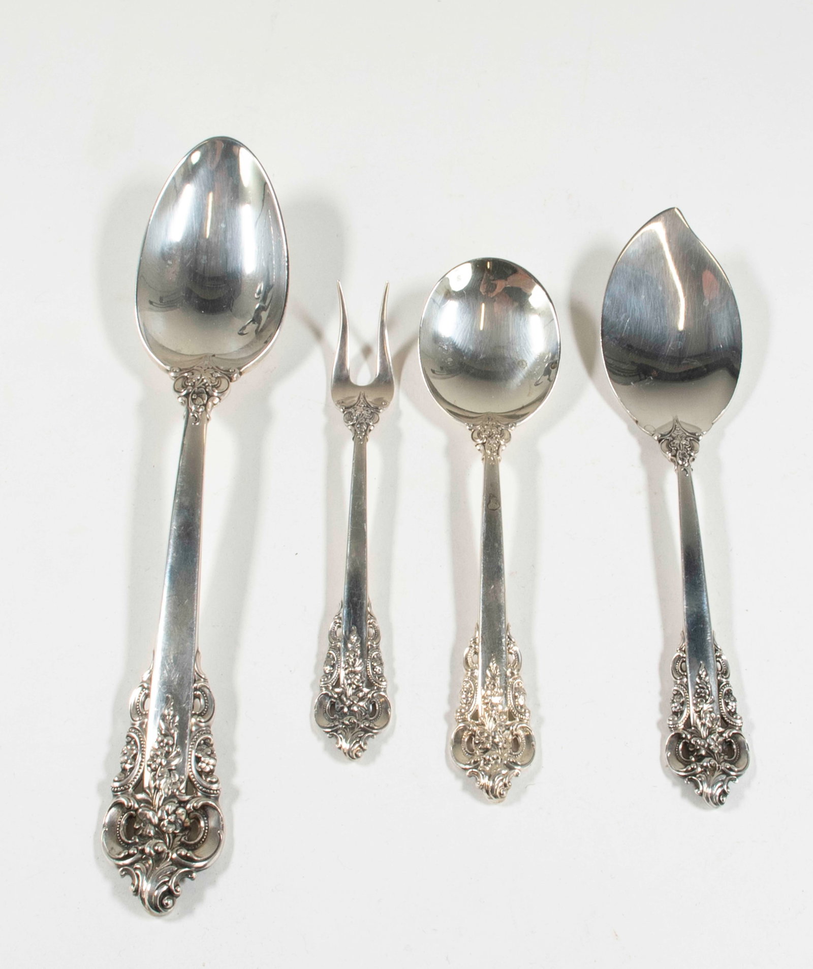 Wallace Grand Baroque Sterling Silver Flatware - 3