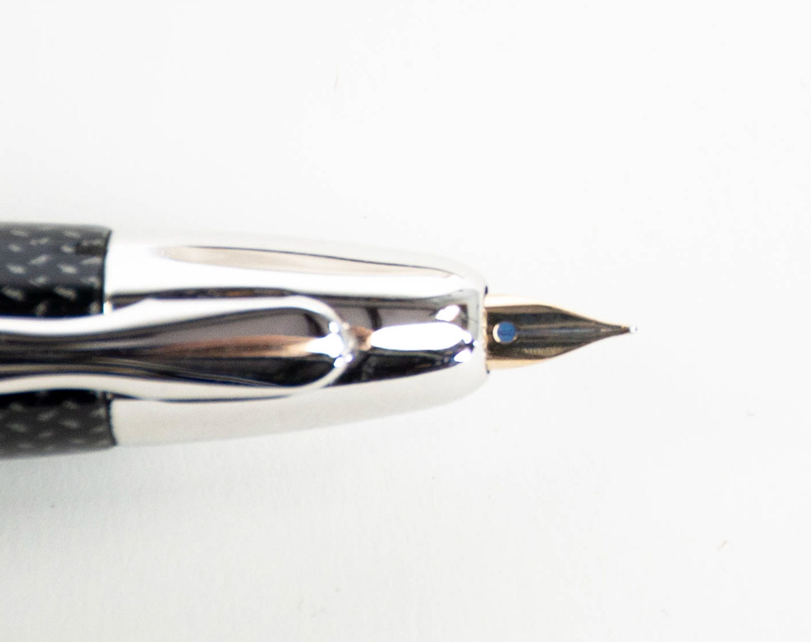Pilot Vanishing Point Fountain Pen - 7